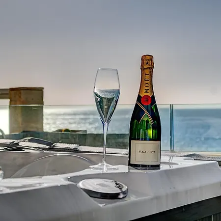 شقة Terrace On The Sea *